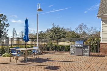 Outdoor area with bbq grills